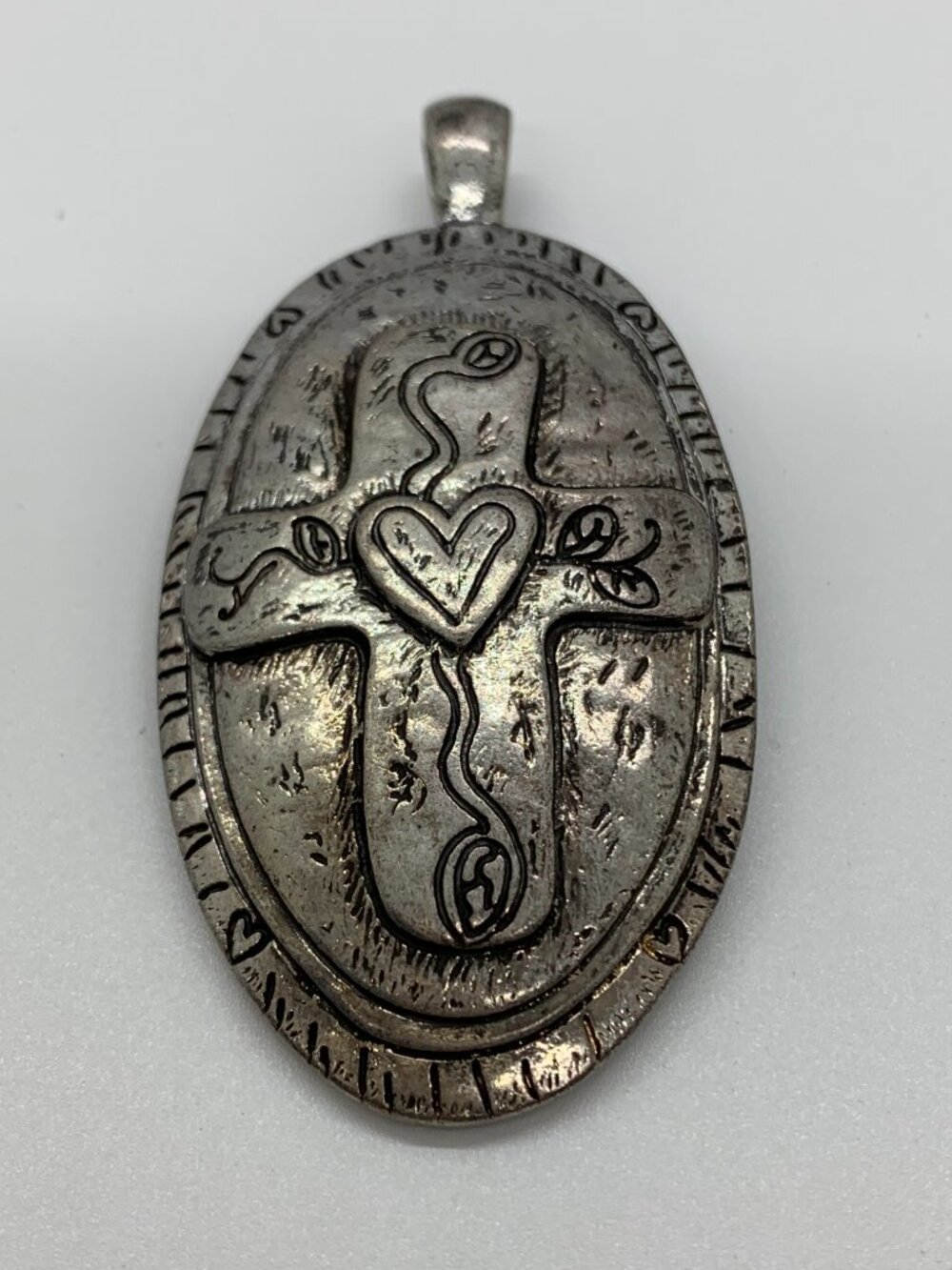 Wanted by Free Spirit Cross Oval Pendant Earring Set Lead & Nickel Free Fashion - Picture 2 of 6